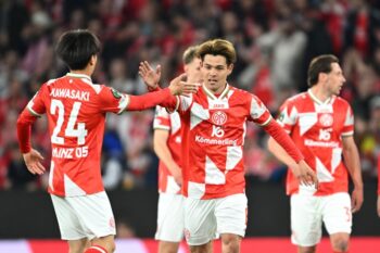 佐野海舟、川﨑颯太