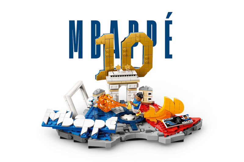 LEGO260403_Mbappe