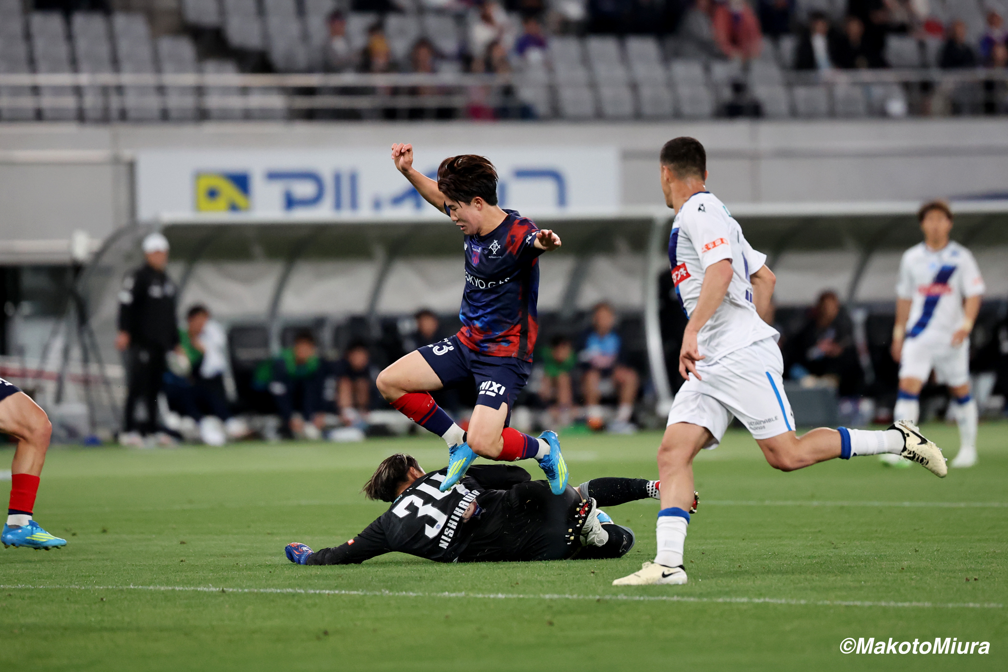 MakotoMiura_20260426_006