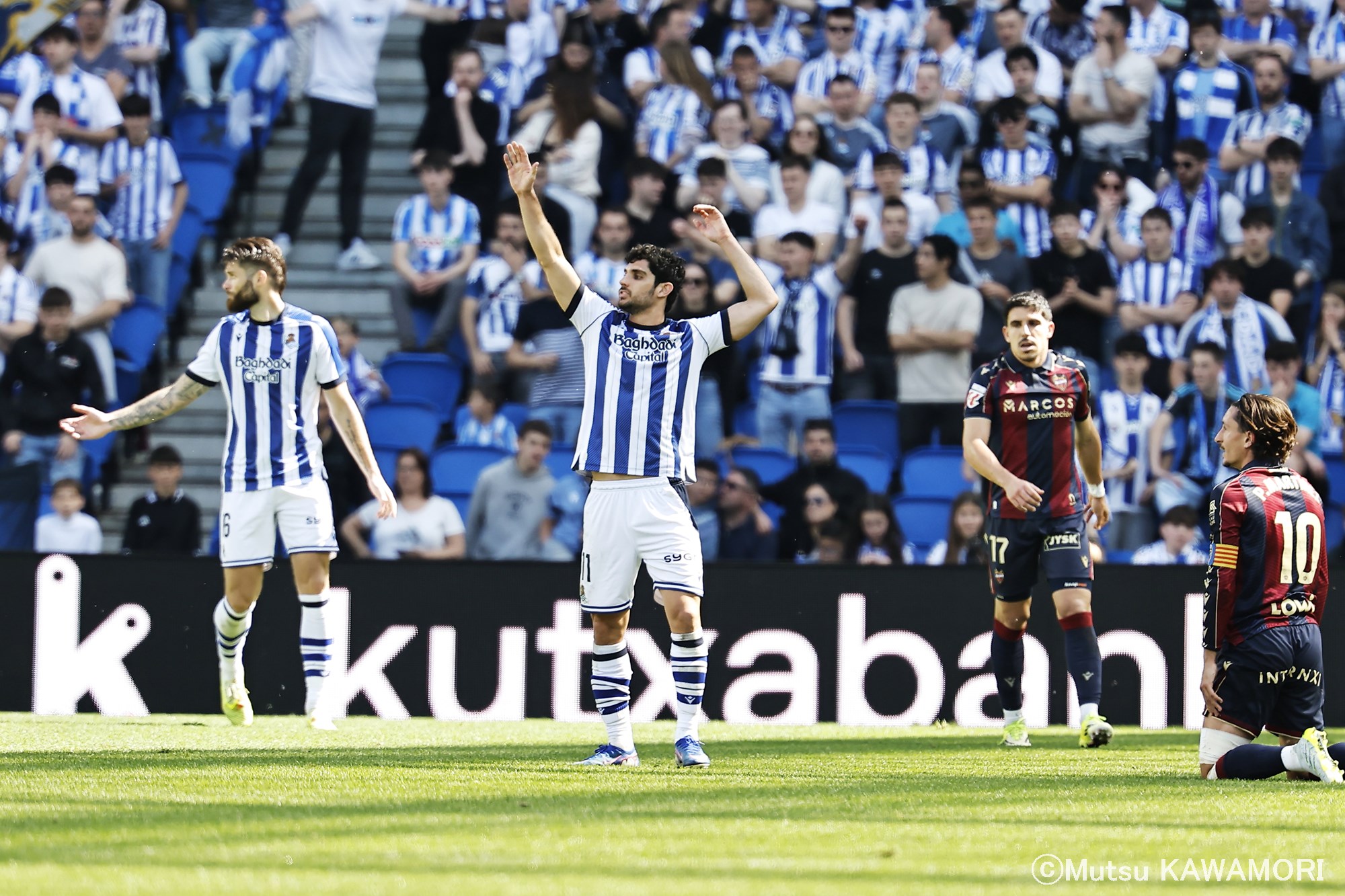 RSociedad_Levante_260404_0049_