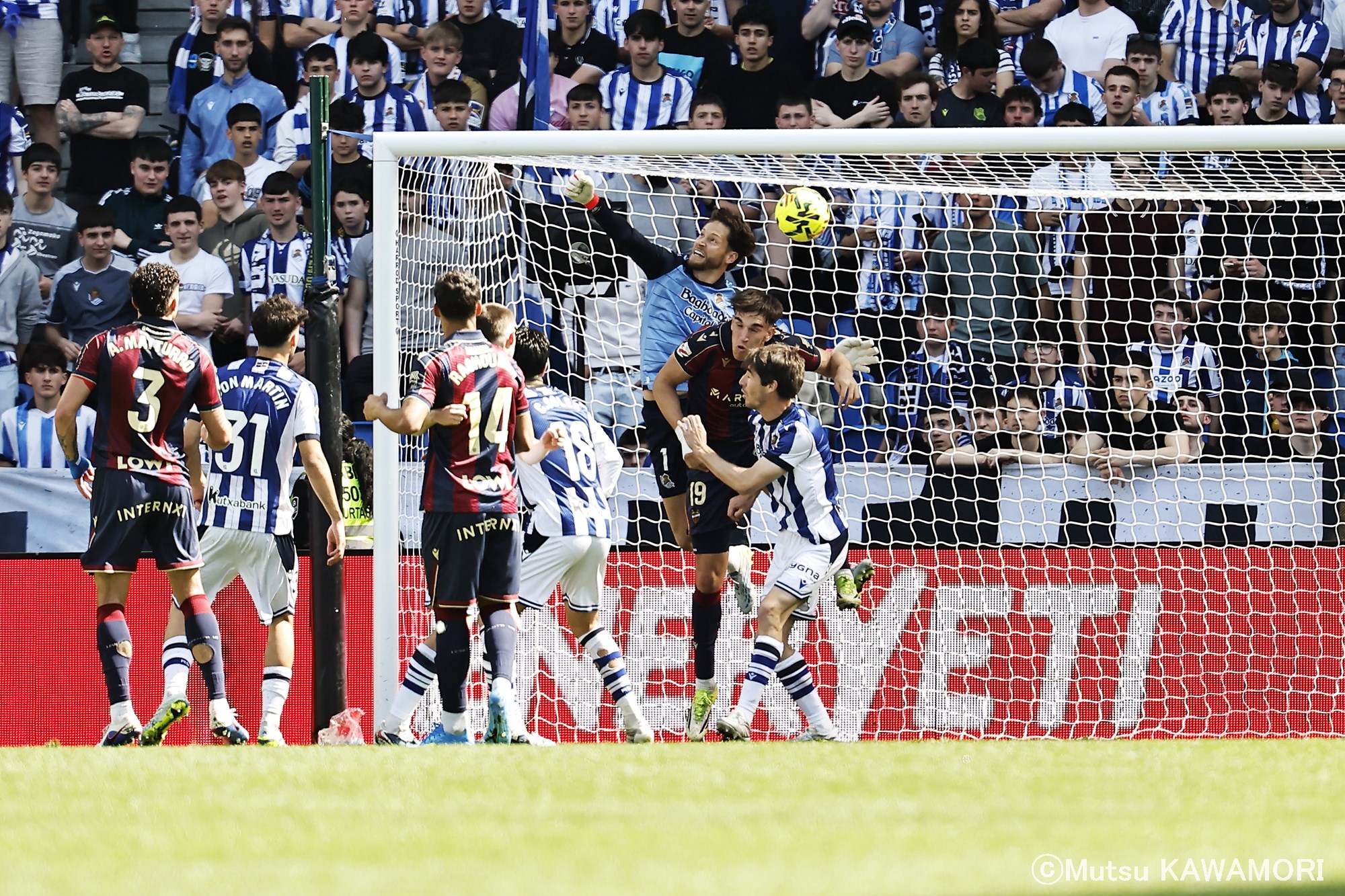RSociedad_Levante_260404_0052_