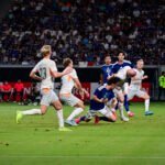 日本の先制シーンでアイスランドはピッチに10人…W杯から採用の交代新ルールが結果に作用