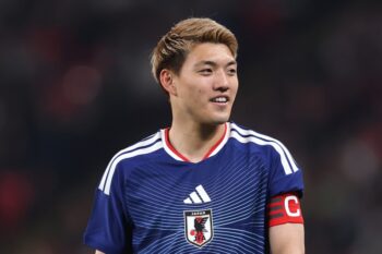 堂安律