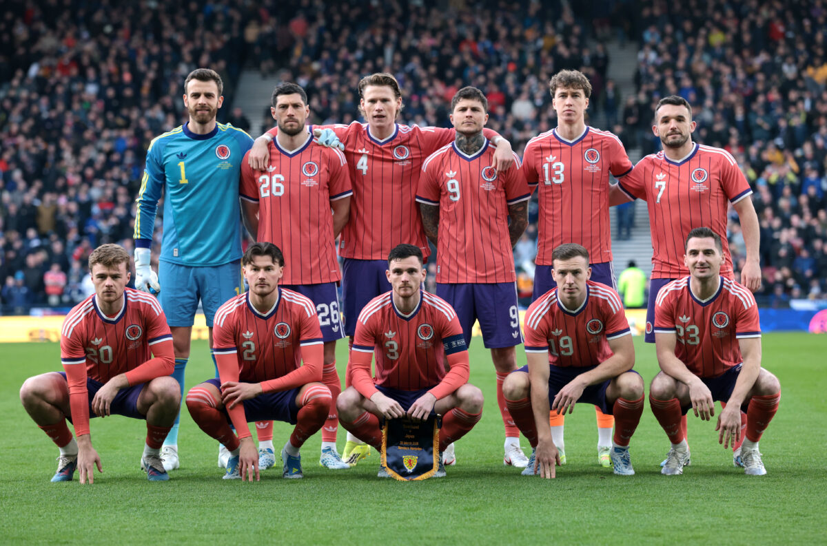 交通費高騰の北中米W杯…スコットランドサポーターの“ライフハック”に注目、1人あたり約6千円でスクールバスをチャーター！