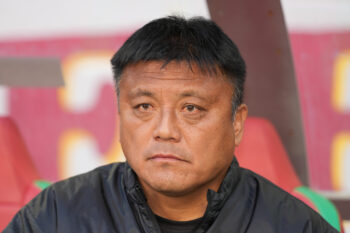 曺貴裁