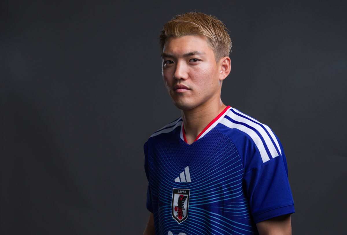 「今はとにかく勝ちたい」「W杯はエゴを出す大会じゃない」堂安律が示す献身性、日本代表の10番が見せる変化と進化