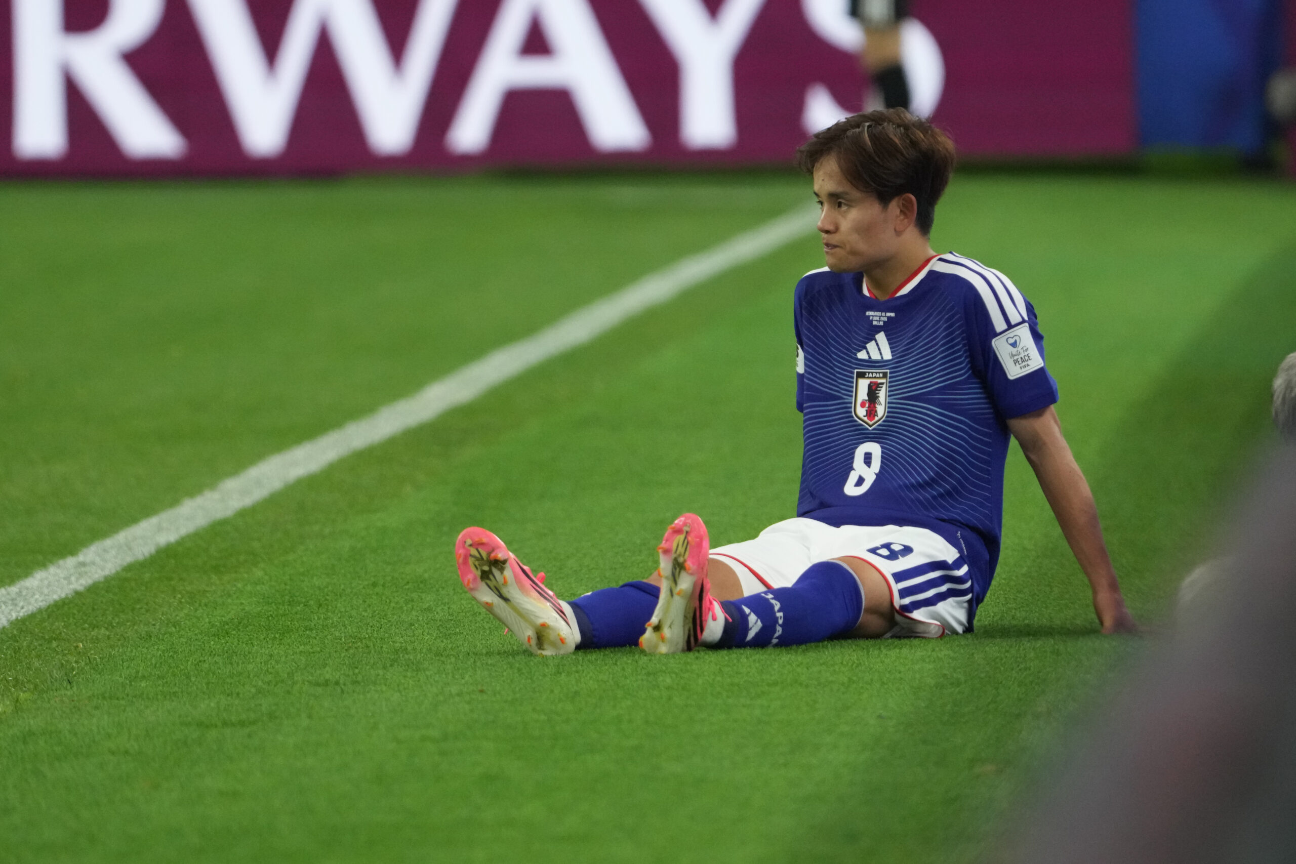 日本代表MF久保建英が病院で検査を実施…オランダ戦に先発出場も左ひざ