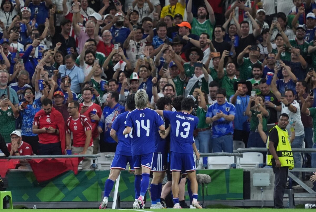 「ハポン！ハポン！」の大合唱で日本代表を後押し！　事前合宿から始まった縁、4発快勝を呼び込んだ“モンテレイの追い風”