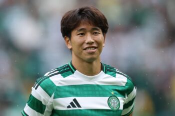 山田新