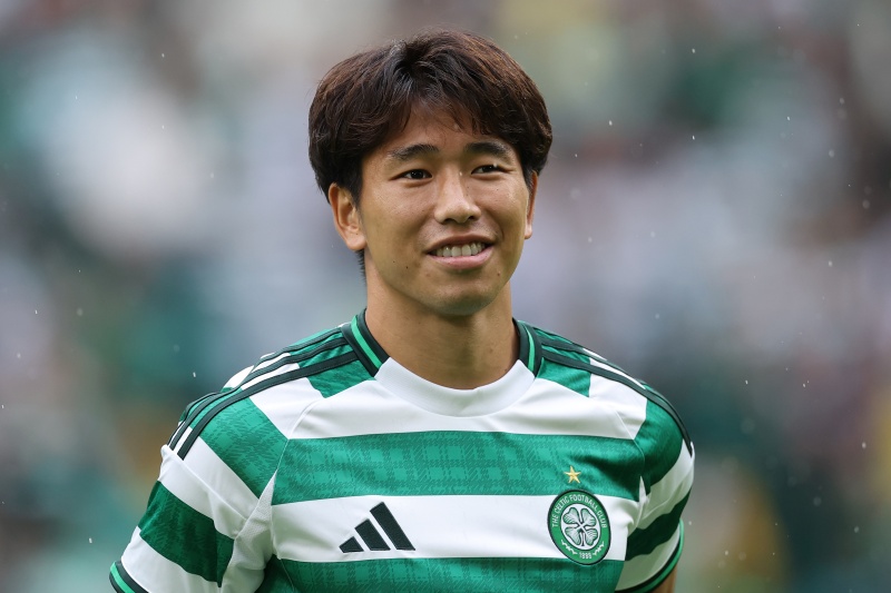 山田新