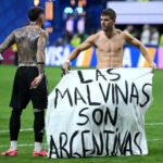 勝利後にフォークランド諸島の旗掲げる…アルゼンチン代表MFにFIFAから処分の可能性