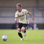 前田大然が親善試合で新天地デビュー！　地元メディアは高評価「魅力的な要素がたくさんある」