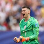 バルサ、クロアチア代表GKの獲得が決定的に…4年契約締結見込みも今夏の去就は定まらず？