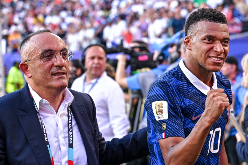 モハメド・サンハジ、キリアン・エンバペ