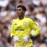 好セーブ連発のGK鈴木彩艶、チーム最高評価に「クリーンシートに値する活躍」