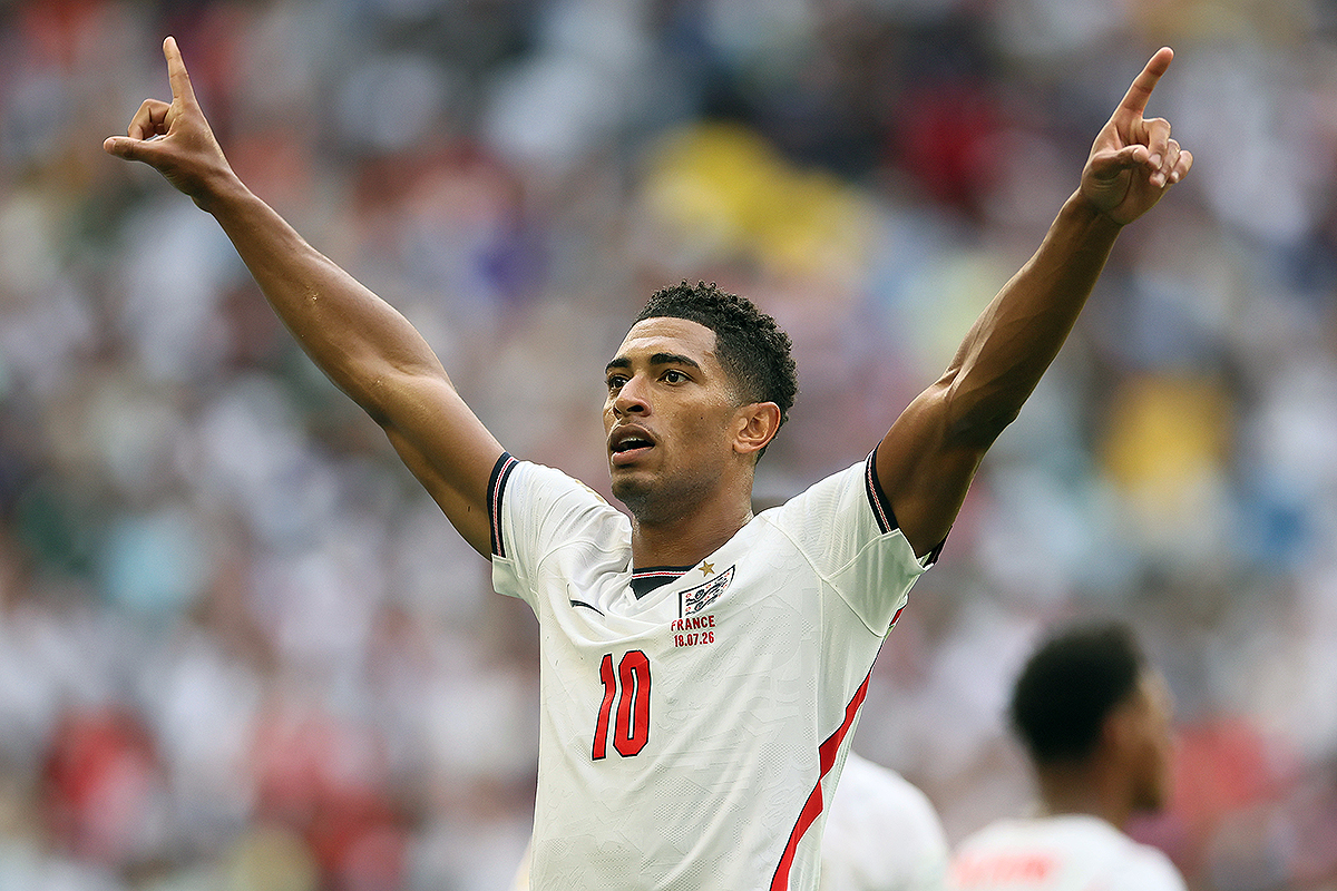 ベリンガムが2年連続でイングランド男子年間最優秀選手に選出​！…北中米W杯ではイングランド代表歴代最多の1大会7ゴール
