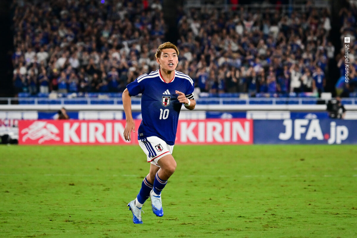 堂安律
