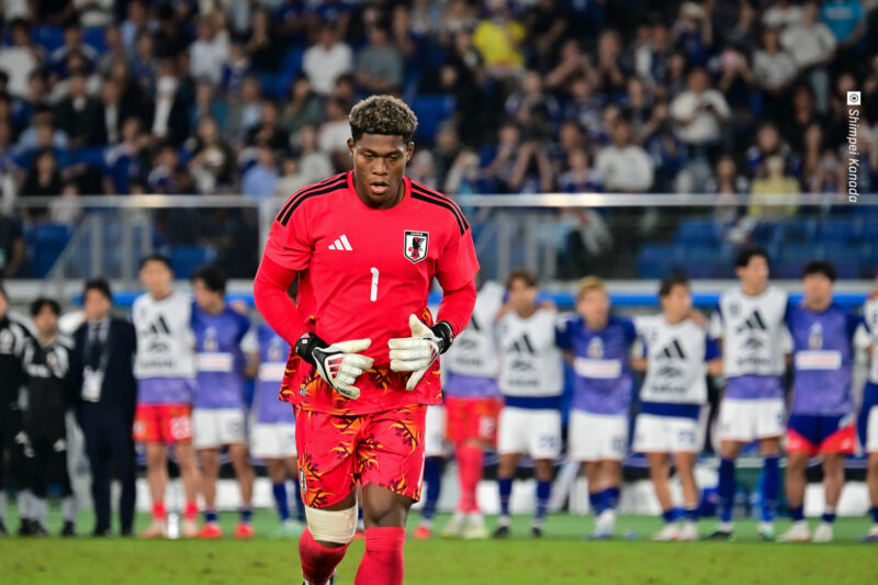 1_261001-744